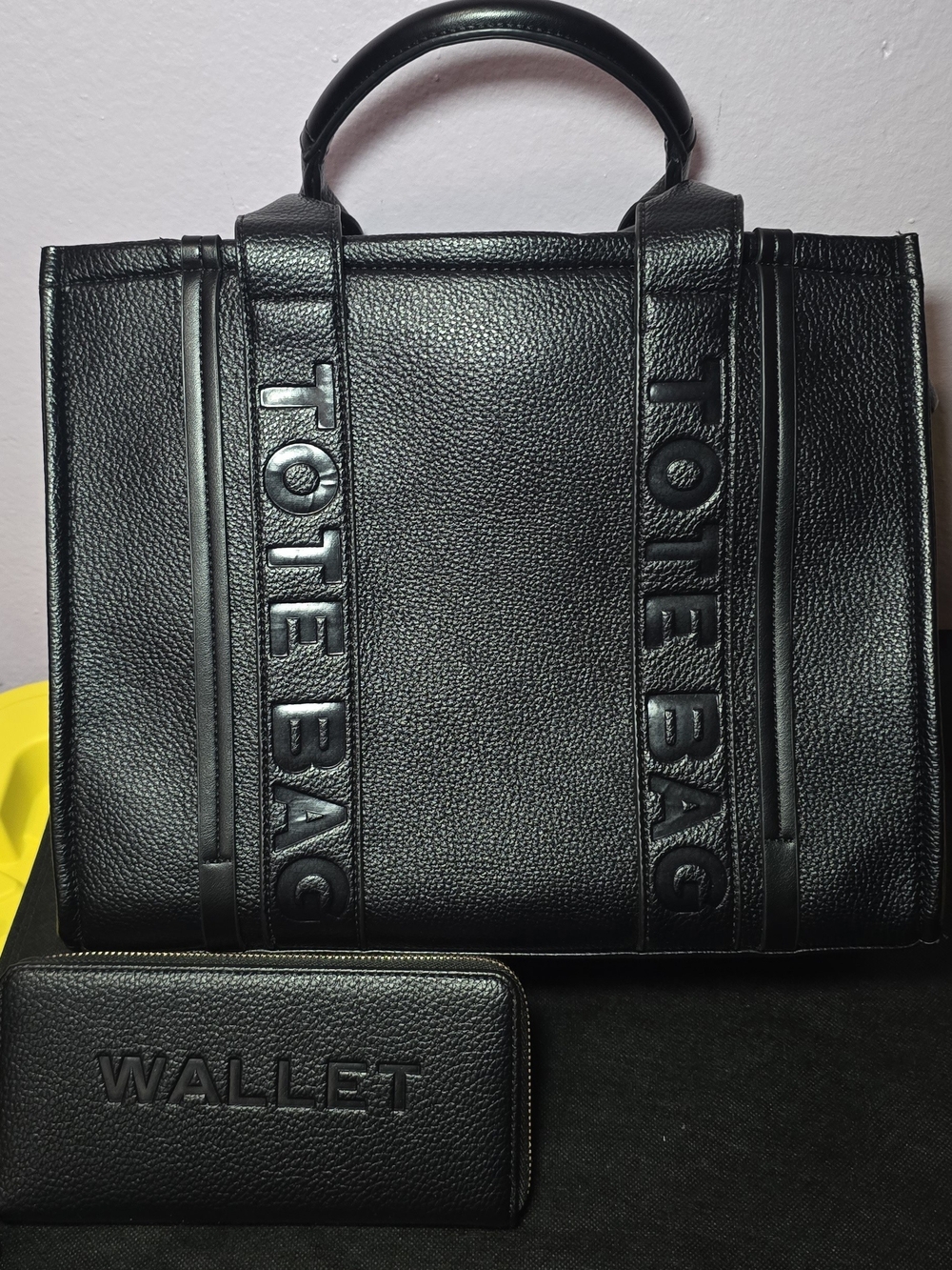TOTE BAG Black Leather Tote with Matching Wallet